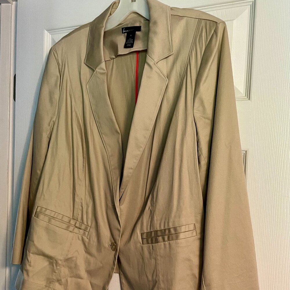 Women's Tan Blazer/Jacket
